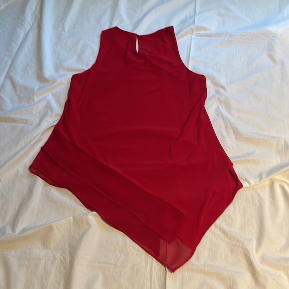 MSK Brand Ladies Red Sleeveless Dressy Top with Metallic Detail. Medium - Picture 4 of 10